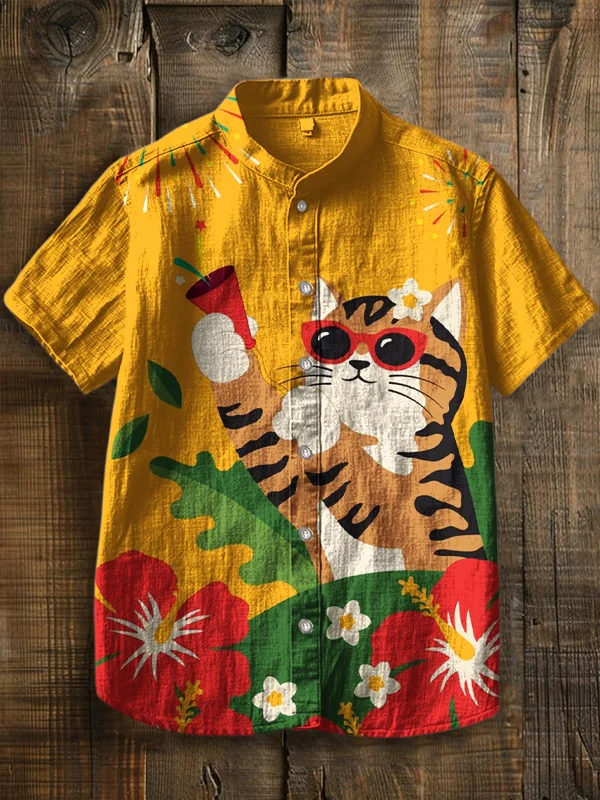 Men's Cat Celebrating Holiday Print Short Sleeve Shirt
