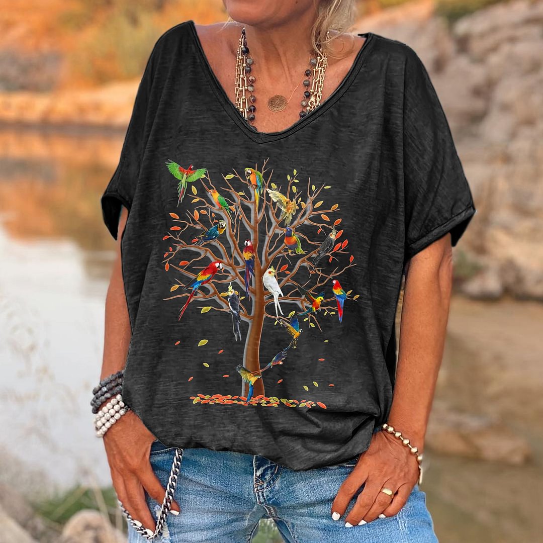 A tree Of Parrots Printed Women's T-shirt