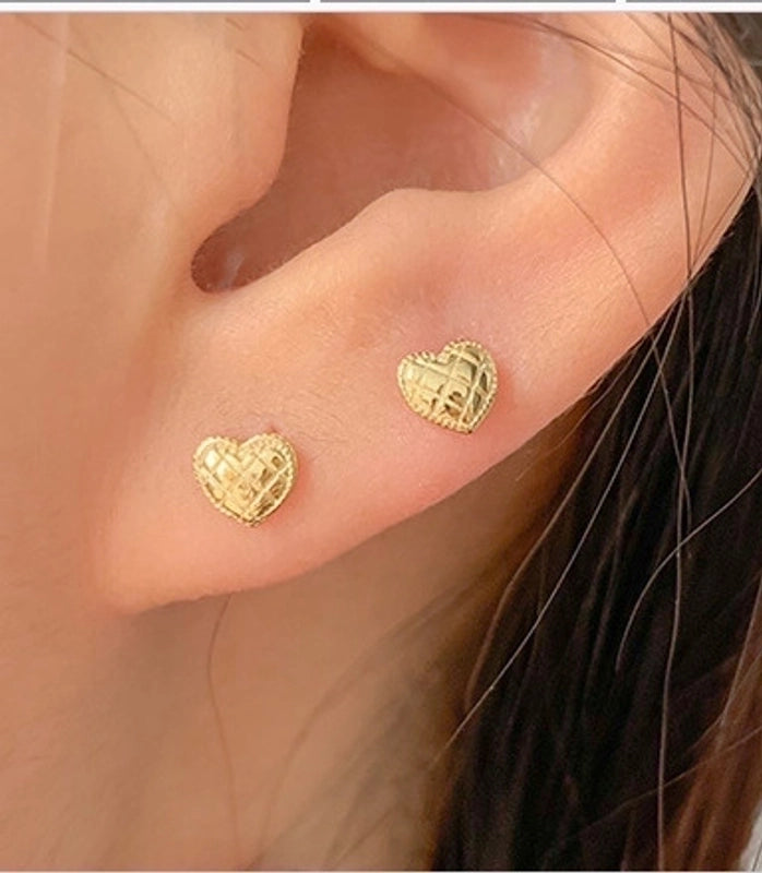 1 Pair 925 Sterling Silver Heart Shape Ear Studs