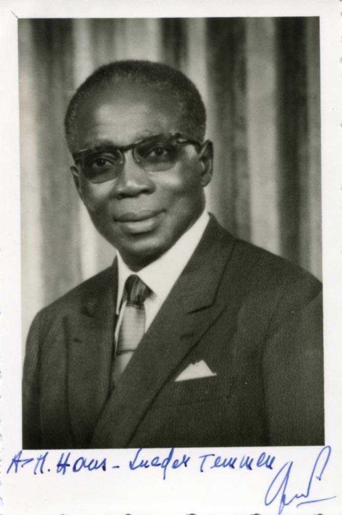 PRESIDENT OF SENEGAL Leopold Sedar Senghor autograph, signed vintage Photo Poster painting