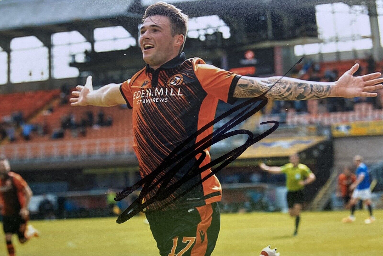 Jamie Robson Genuine Hand Signed Dundee United 6X4 Photo Poster painting