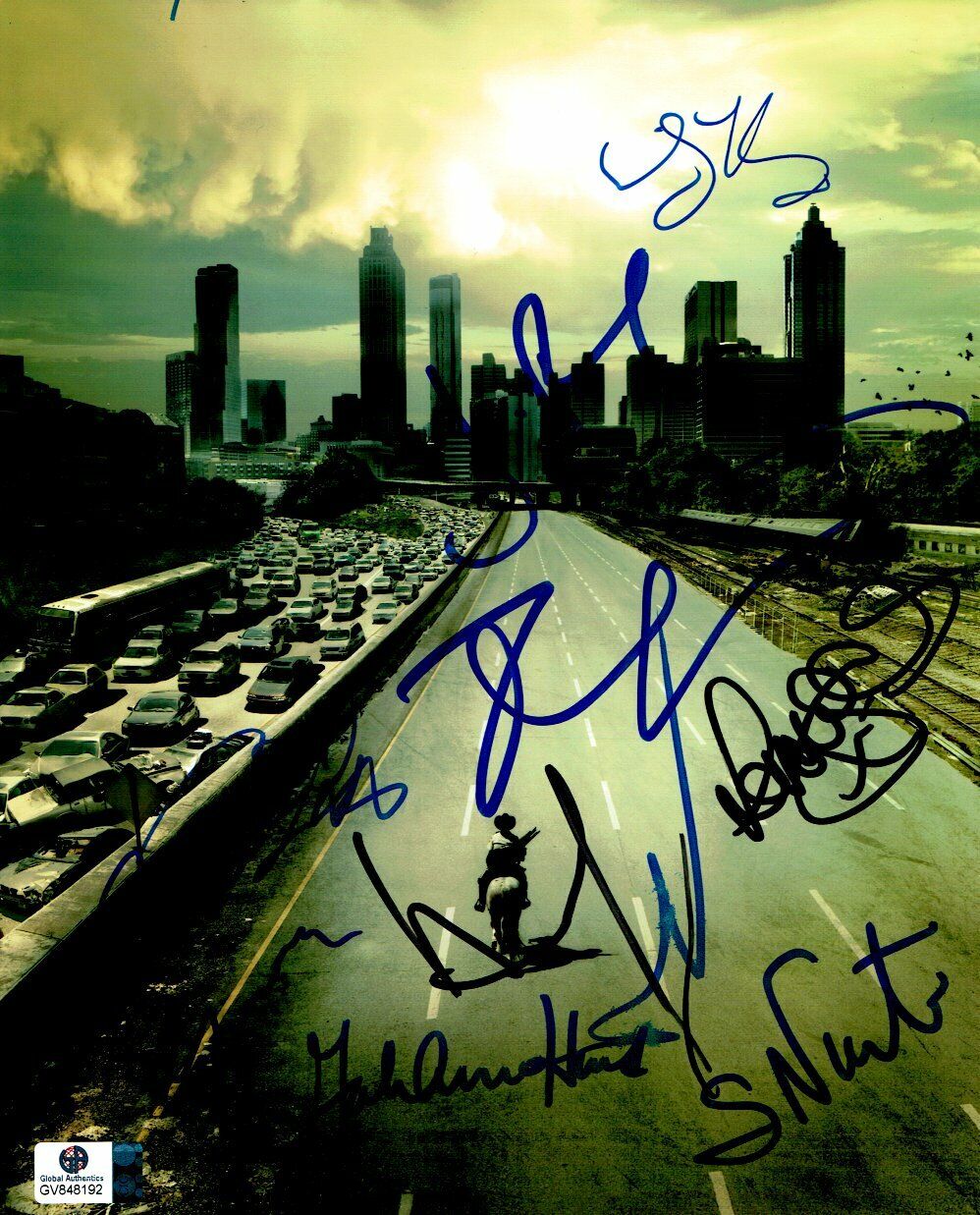 Lincoln/Reedus/Gurira/Bernthal/Kinney +4 Signed 8x10 Photo Poster painting Walking Dead GV848192