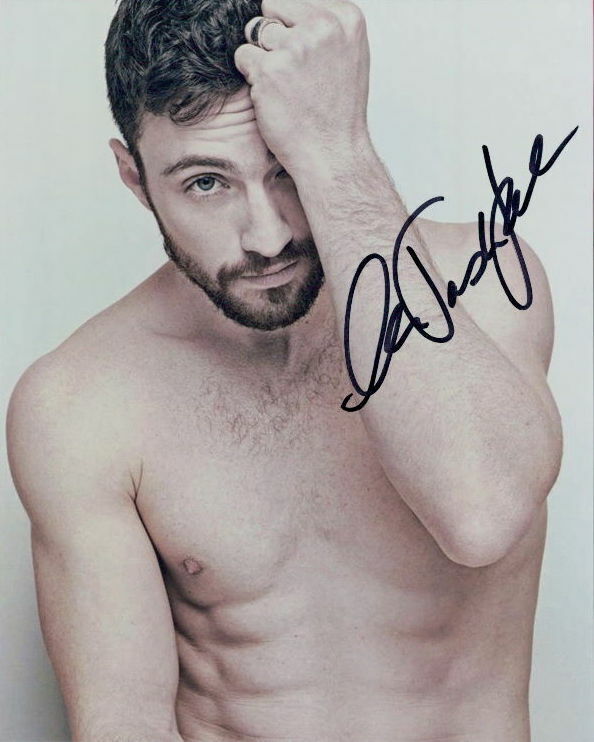 Aaron Taylor-Johnson shirtless signed 8x10 Photo Poster painting COA