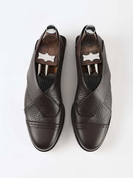 FOOTWEAR