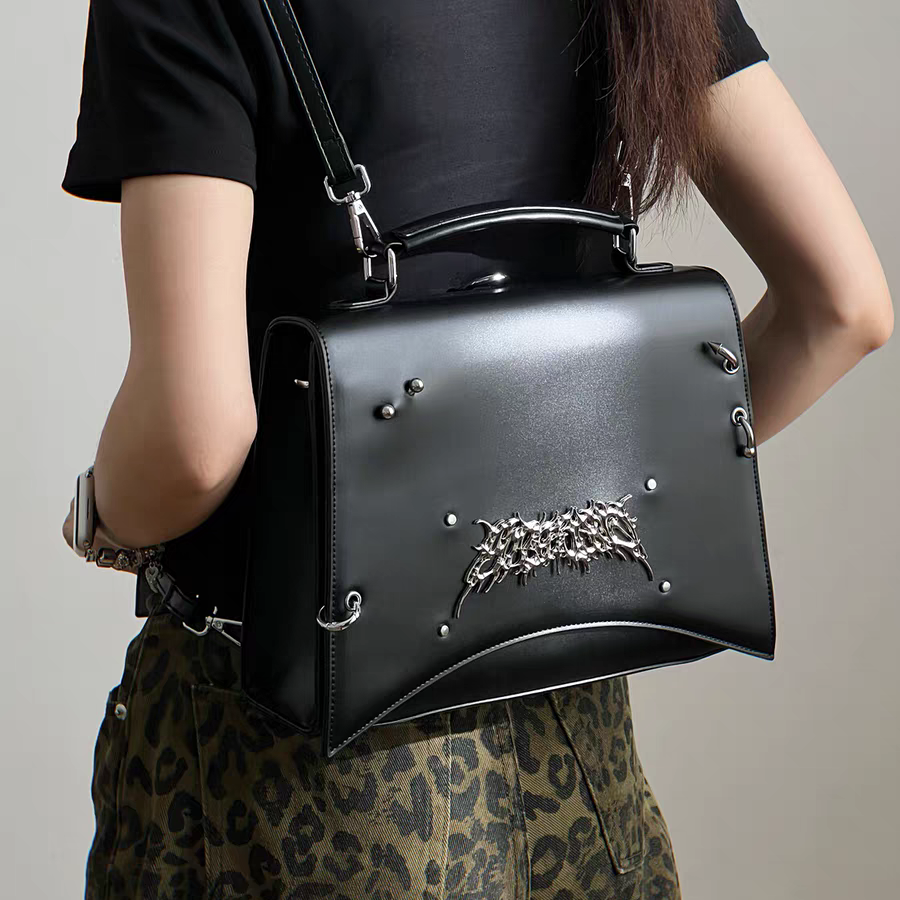 Danccia "Thorns"  BACKPACK II