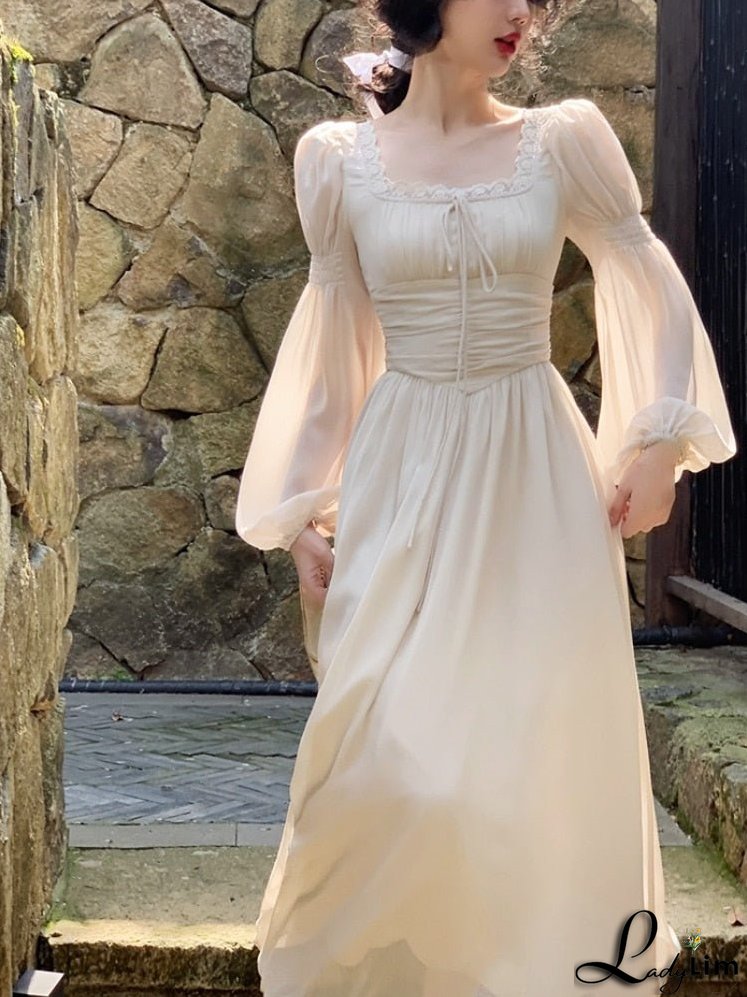 Effortless and Chic Dress