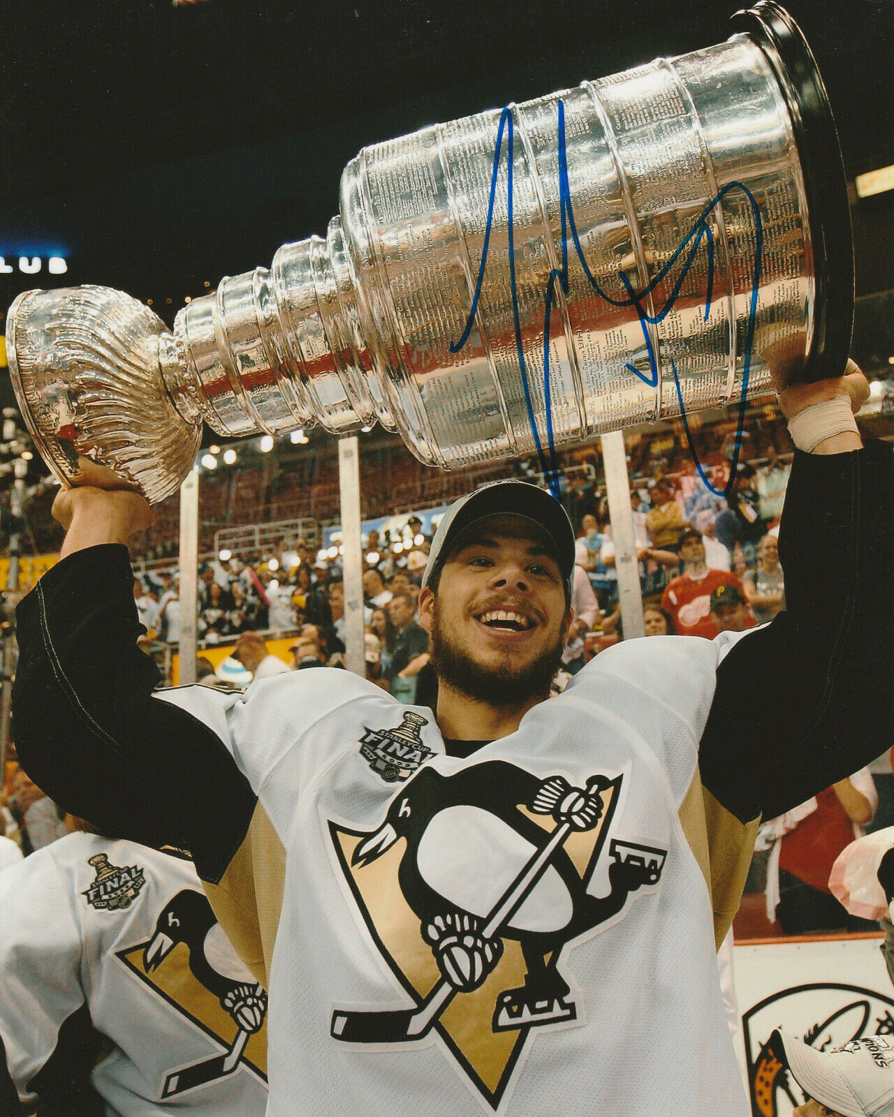 TYLER KENNEDY SIGNED PITTSBURGH PENGUINS STANLEY CUP 8x10 Photo Poster painting! Autograph