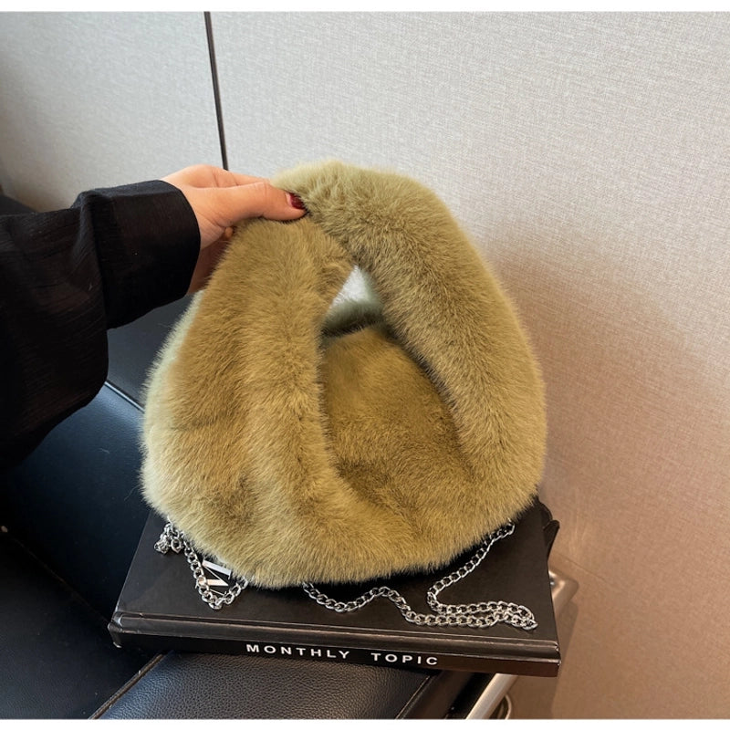 Women’s Medium Plush Solid Color Classic Style Streetwear Plush Round Zipper Crossbody Bag