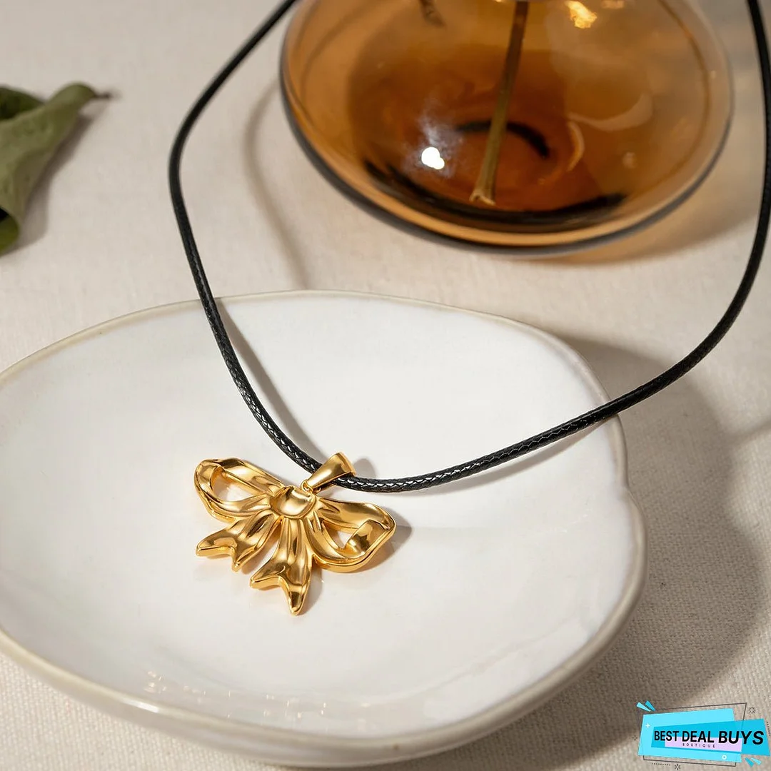 18K Gold-Plated Bow Pendant Necklace