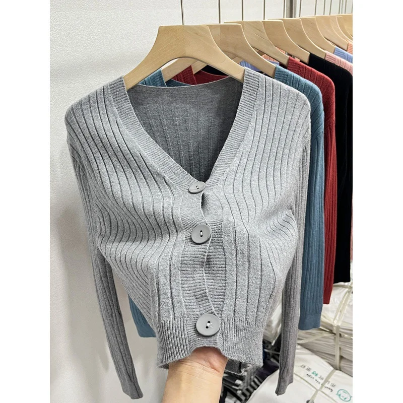 Uveng Uveng Knitted V-Necked Cardigan Trend New Thin Shirt Sweater Coat Short Top Female