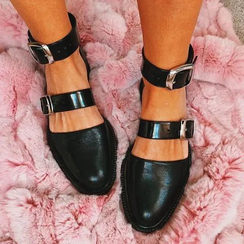 2019 Women Sandals New Female Shoes Woman Summer Buckle Strap Comfortable Sandals Ladies Slip-on Flat Sandals