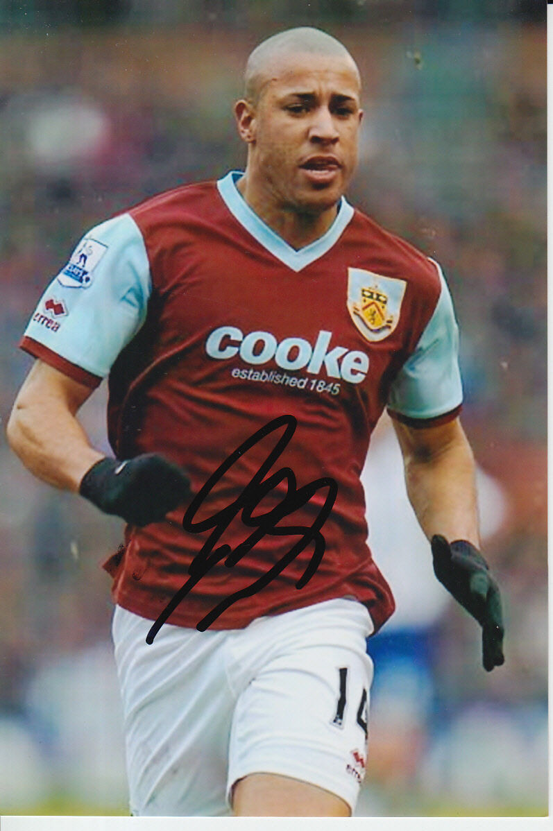 BURNLEY HAND SIGNED TYRONE MEARS 6X4 Photo Poster painting 3.