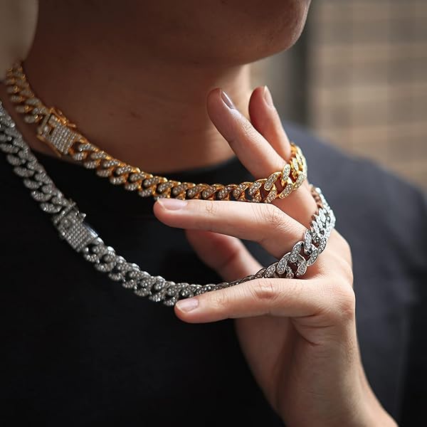 <p>18K REAL ITALIAN GOLD/ PLATINUM</p><p> </p><p>20 times plated Diamond Chains</p>
