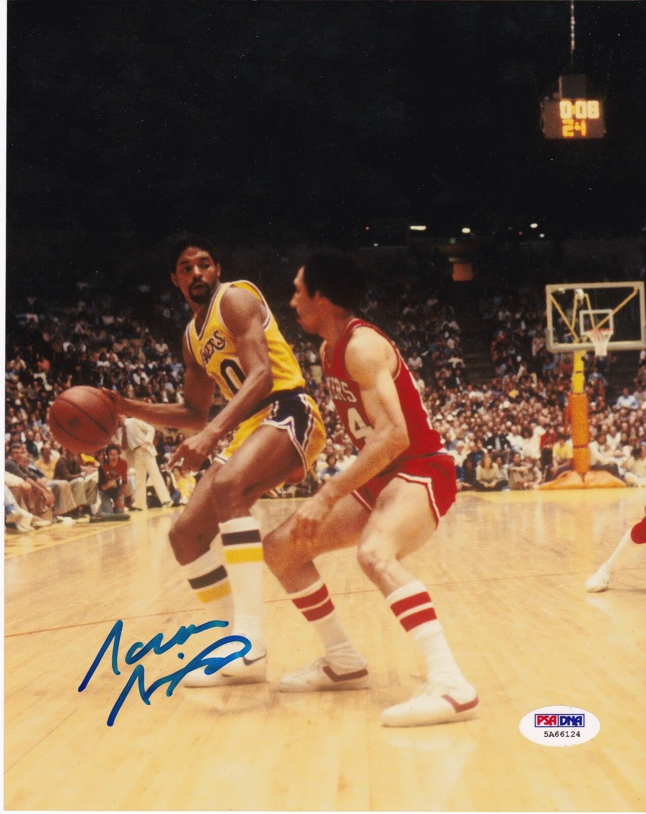 NORM NIXON LOS ANGELES LAKERS PSA/DNA ACTION SIGNED 8x10