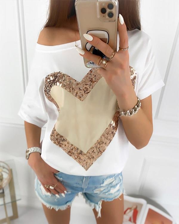 Casual Heart Printed Round Neck T-Shirt - Chicaggo