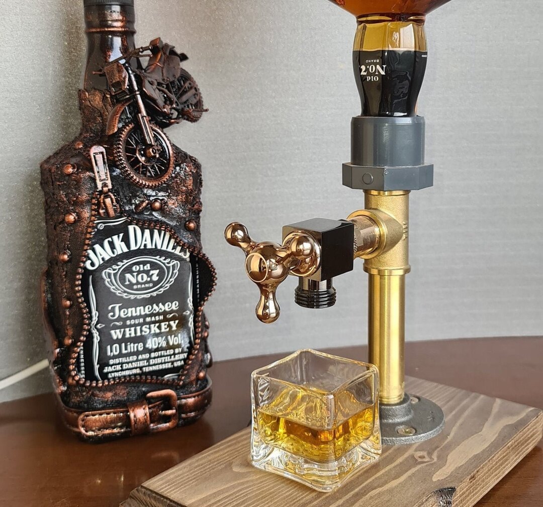 Liquor Alcohol Whiskey Wood Dispenser