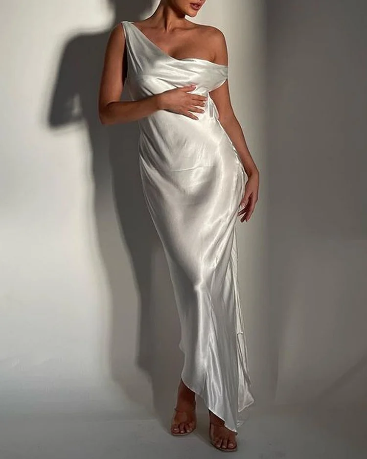 Sexy Solid Color One Shoulder Backless Dress