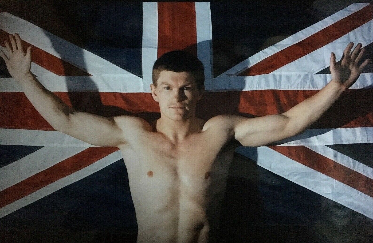 RICKY HATTON - FORMER WORLD CHAMPION - SUPER EXTRA LARGE UNSIGNED Photo Poster paintingGRAPH