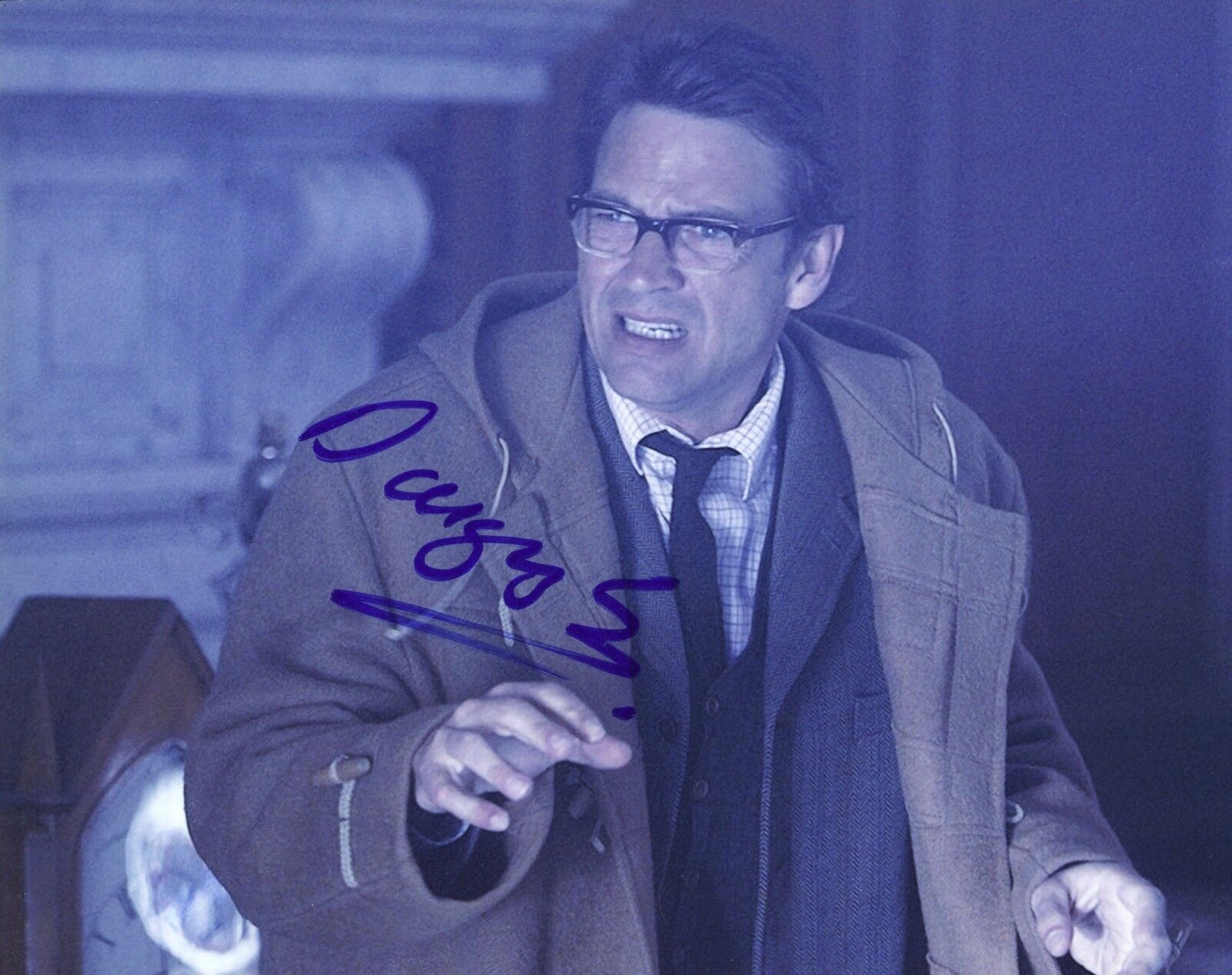 ~~ DOUGRAY SCOTT Authentic Hand-Signed ~DOCTOR WHO~ 8x10 Photo Poster painting ~~