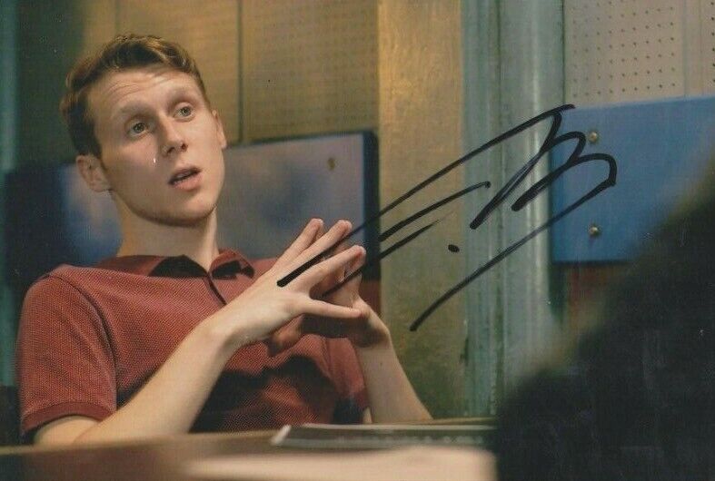 Jamie Borthwick **HAND SIGNED** 4x6 Photo Poster painting ~ Eastenders Jay ~ AUTOGRAPHED