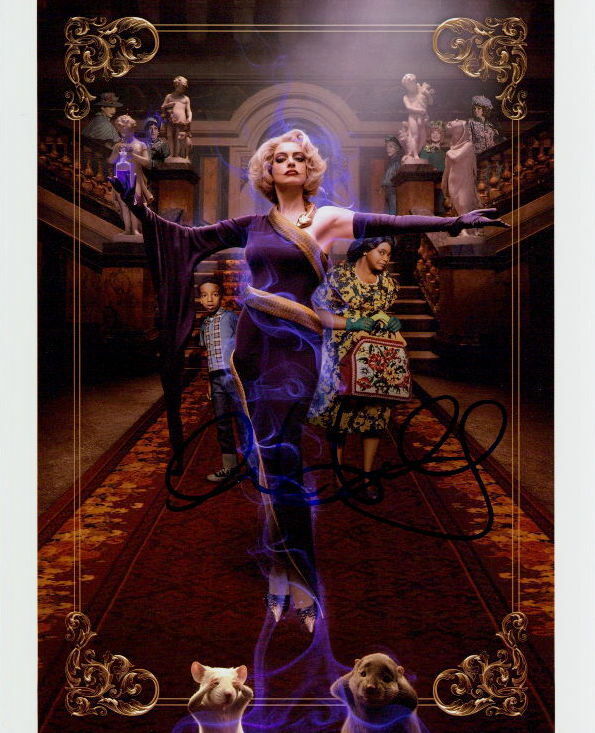 Anne Hathaway (The Witches) signed 8x10 Photo Poster painting in-person
