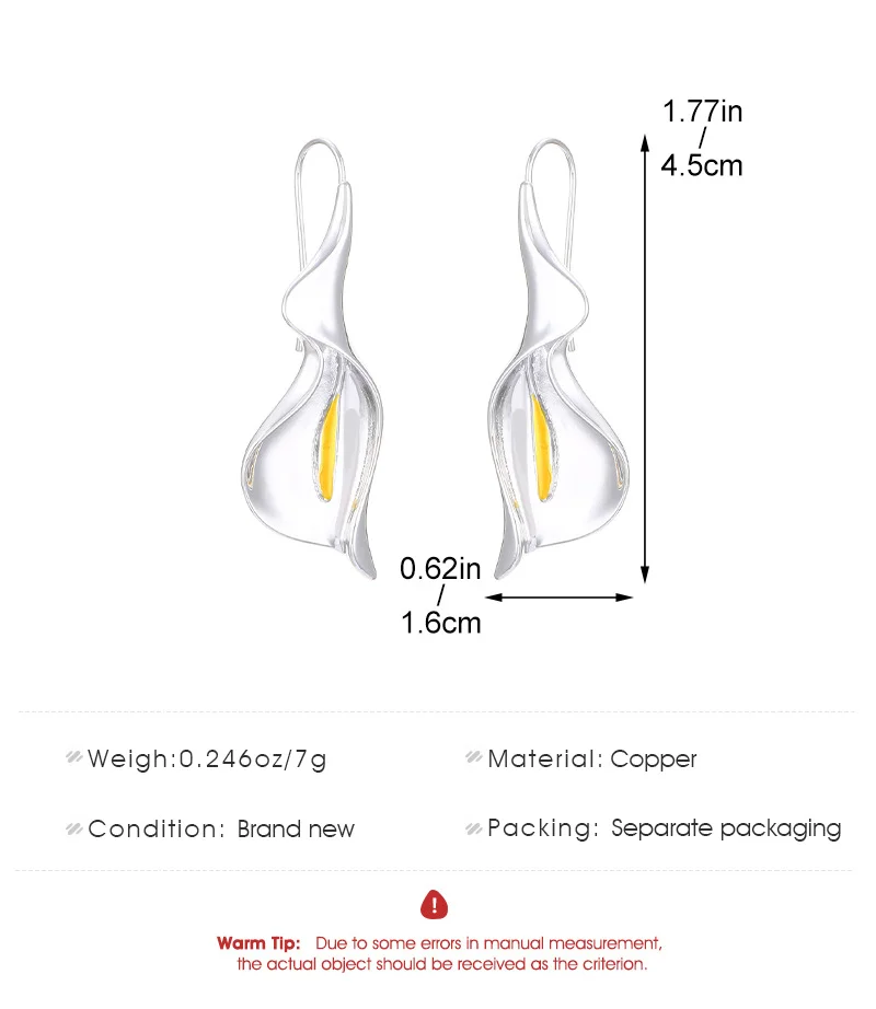 Ruffle Lily Moonstone Earrings