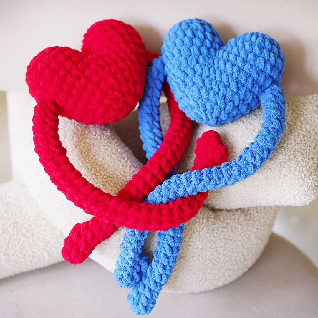 MeWaii® Crochet Love Hug Crochet  Kit for Beginners with Easy Peasy Yarn