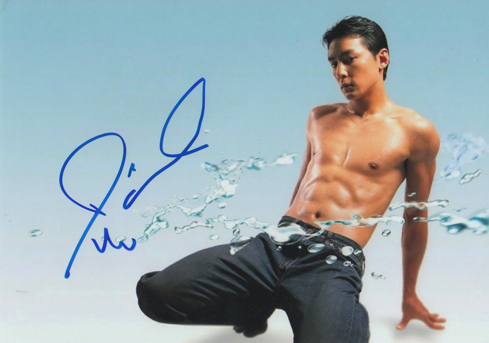 Daniel Wu signed 8x12 inch Photo Poster painting autograph