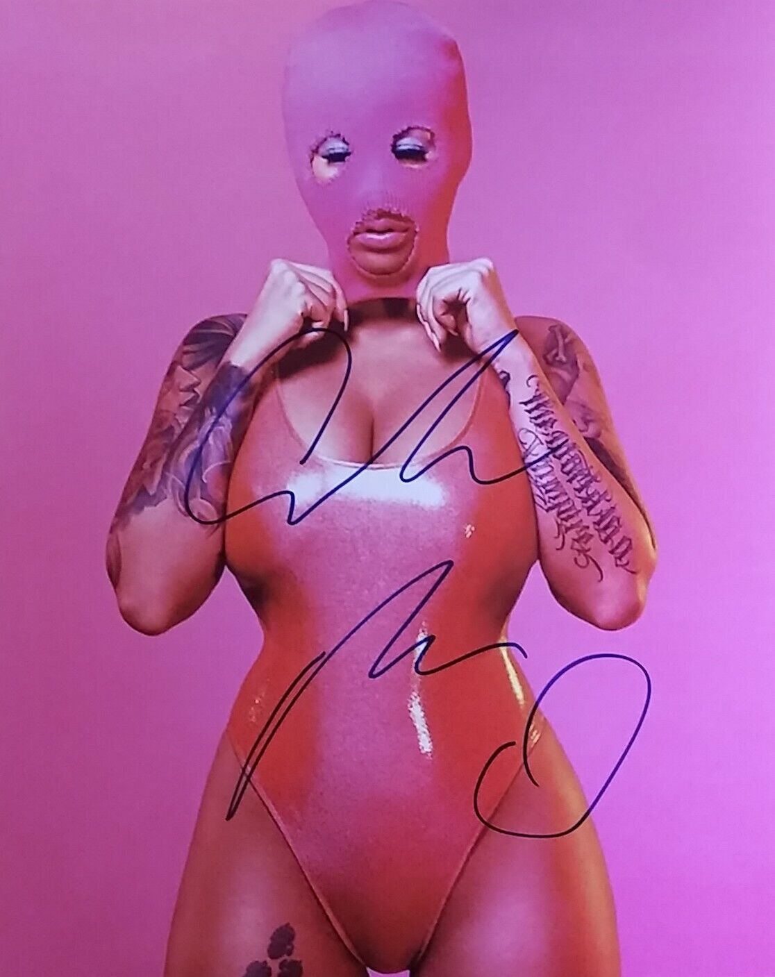 Amber Rose signed 8x10