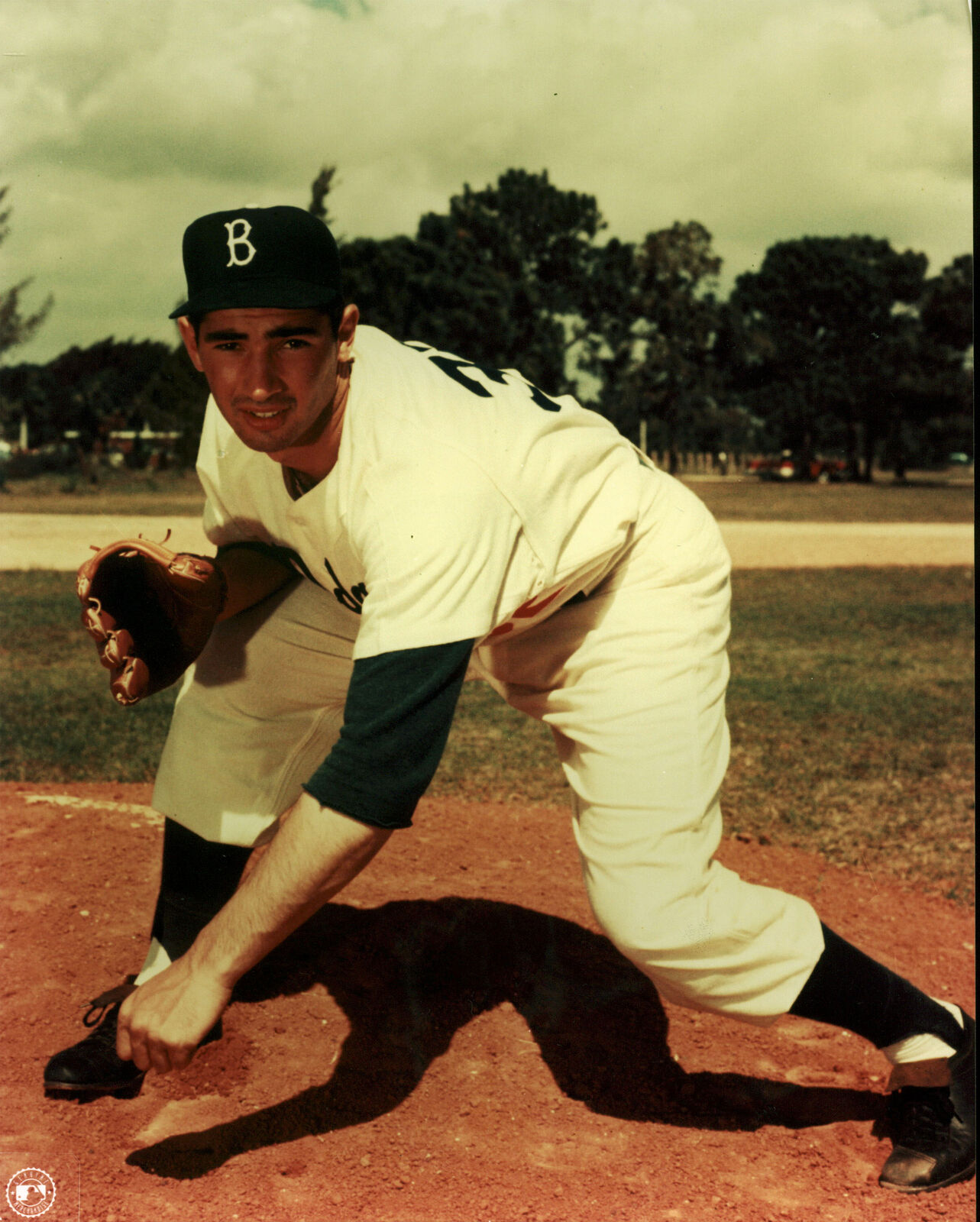 Dodgers Sandy Koufax 8x10 Photo Poster paintingFile Follow Through White Jersey Photo Poster painting Un-signed