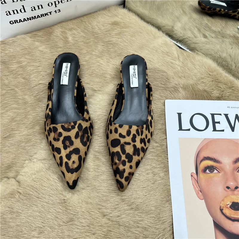 Zhungei Pointed Toe Mules Fashion Leopard Print Women Slippers Casual Women's Shoes Women Low Heels Elegant Ladies Outdoor Slide