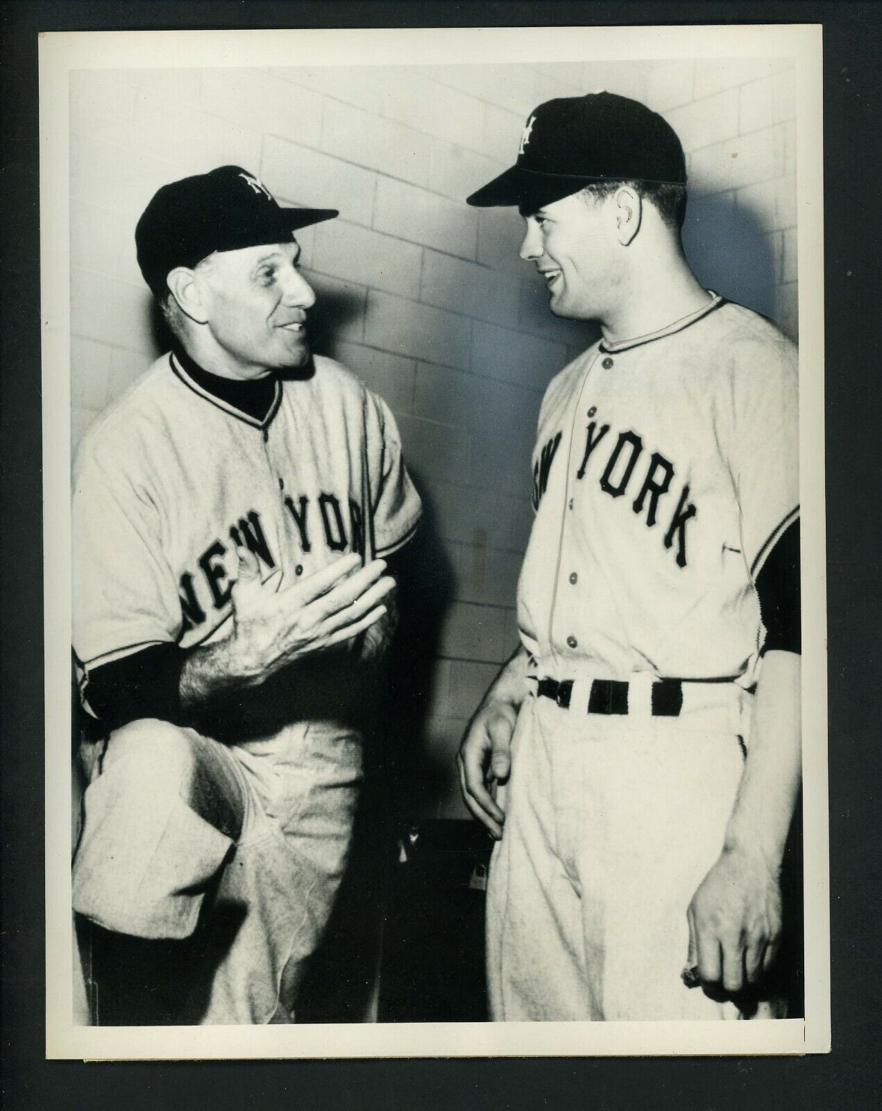 Leo Durocher & Paul Giel 1954 Type 1 Press Photo Poster painting New York Giants