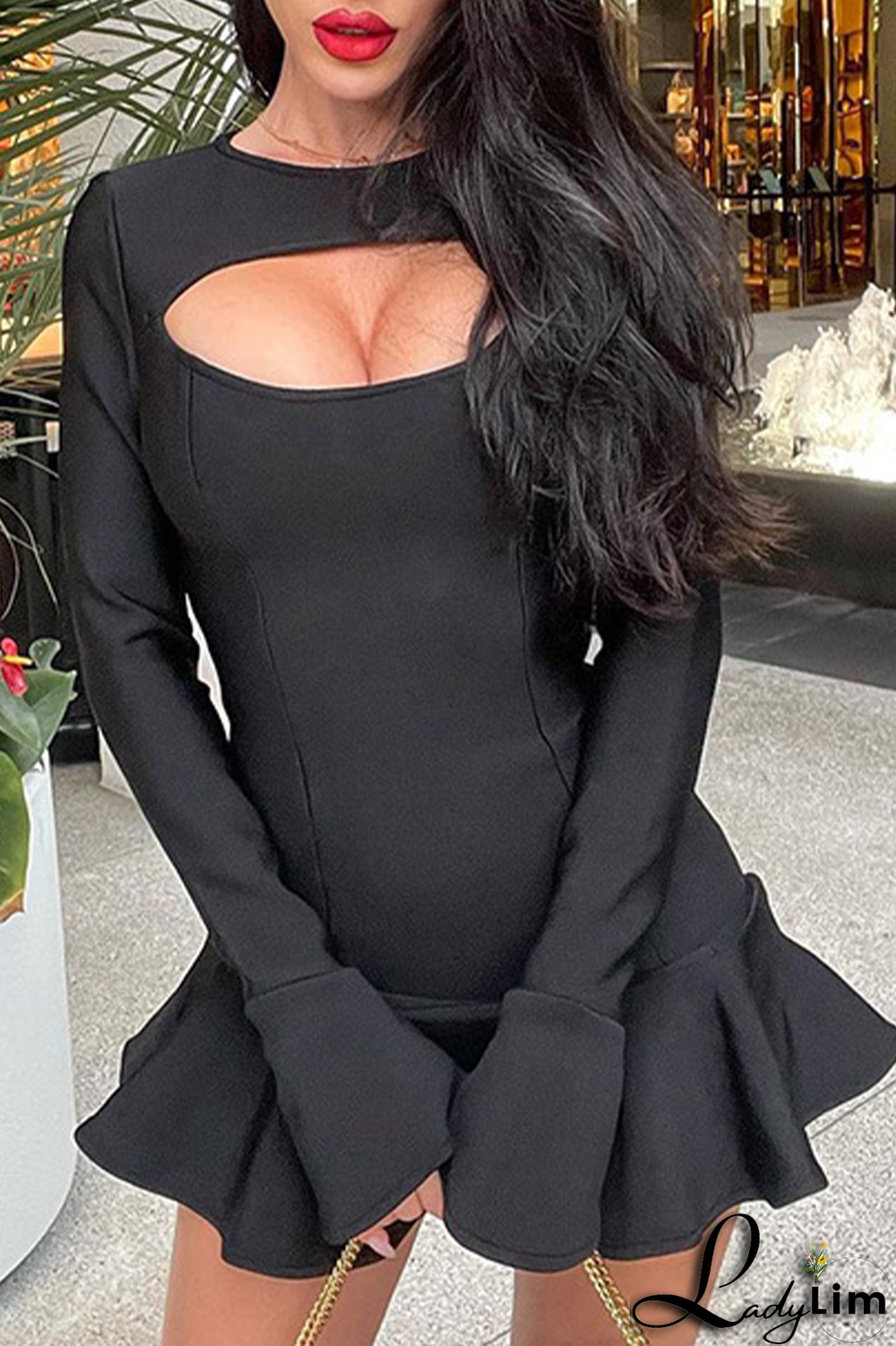 Black Sexy Solid Flounce O Neck Trumpet Mermaid Dresses