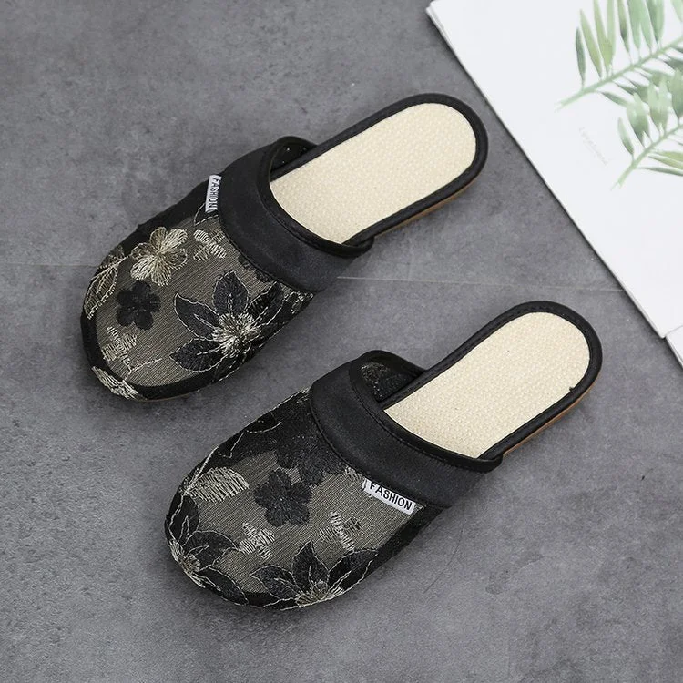 2022 New Women's Mesh Sandals Women's Flat Hollow Embroidery Summer Shoes Women's Loafers Women's Solid Color Plus Size Shoes