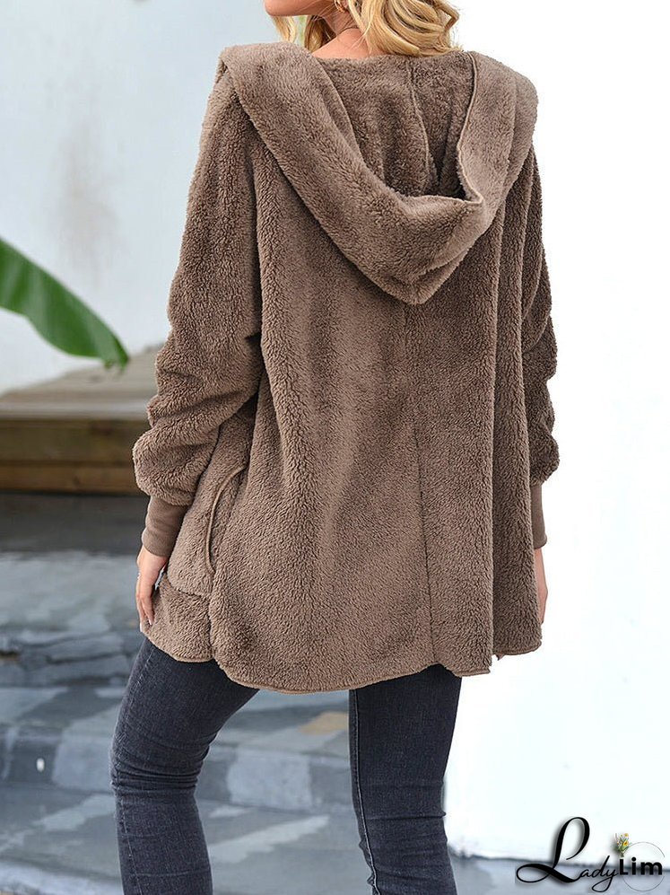 Fashionable and Minimalist winter Coat