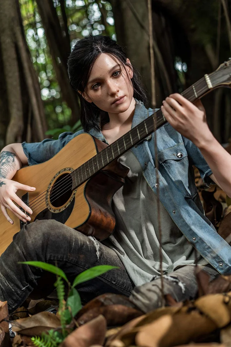 pornhint Pornhint Ellie: 168cm GameLady Sex Doll, Silicone D-Cup from The Last of Us