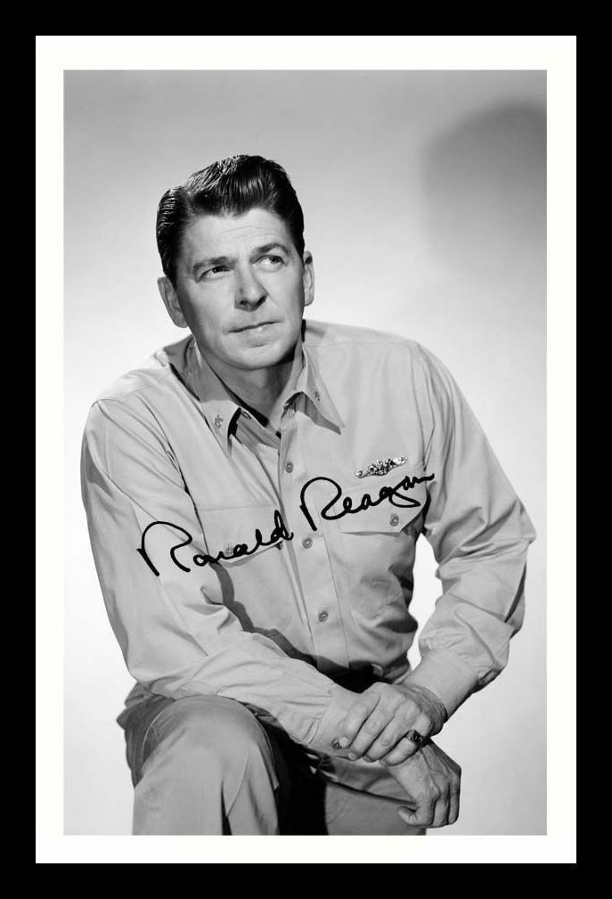 Ronald Reagan - Hellcats Of The Navy Autograph Signed & Framed Photo Poster painting 1