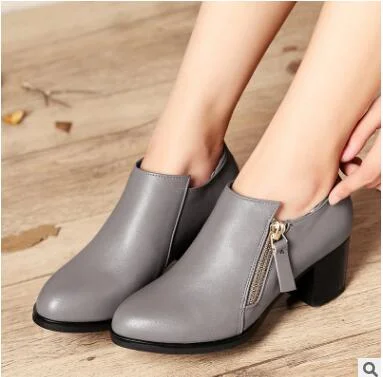 Genuine leather woman shoes 2021 autumn new deep mouth singles shoes cowhide thick with large size 35-43 of dress shoes