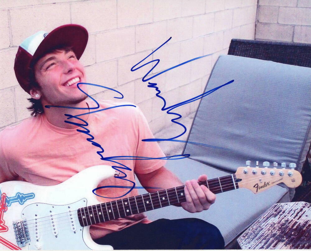 WESLEY STROMBERG SIGNED AUTOGRAPH 8X10 Photo Poster painting - EMBLEM3, NOTHING TO LOSE STUD