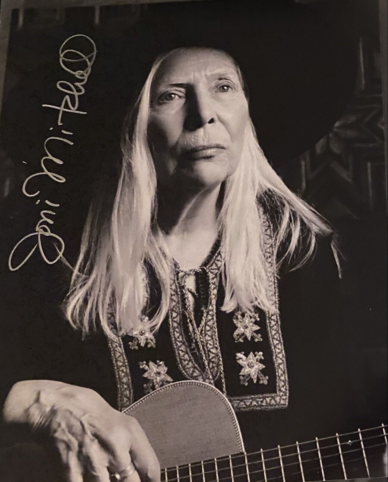 Joni Mitchell Signed Autographed Sexy 8x10 Bxw Photo Poster painting Rare