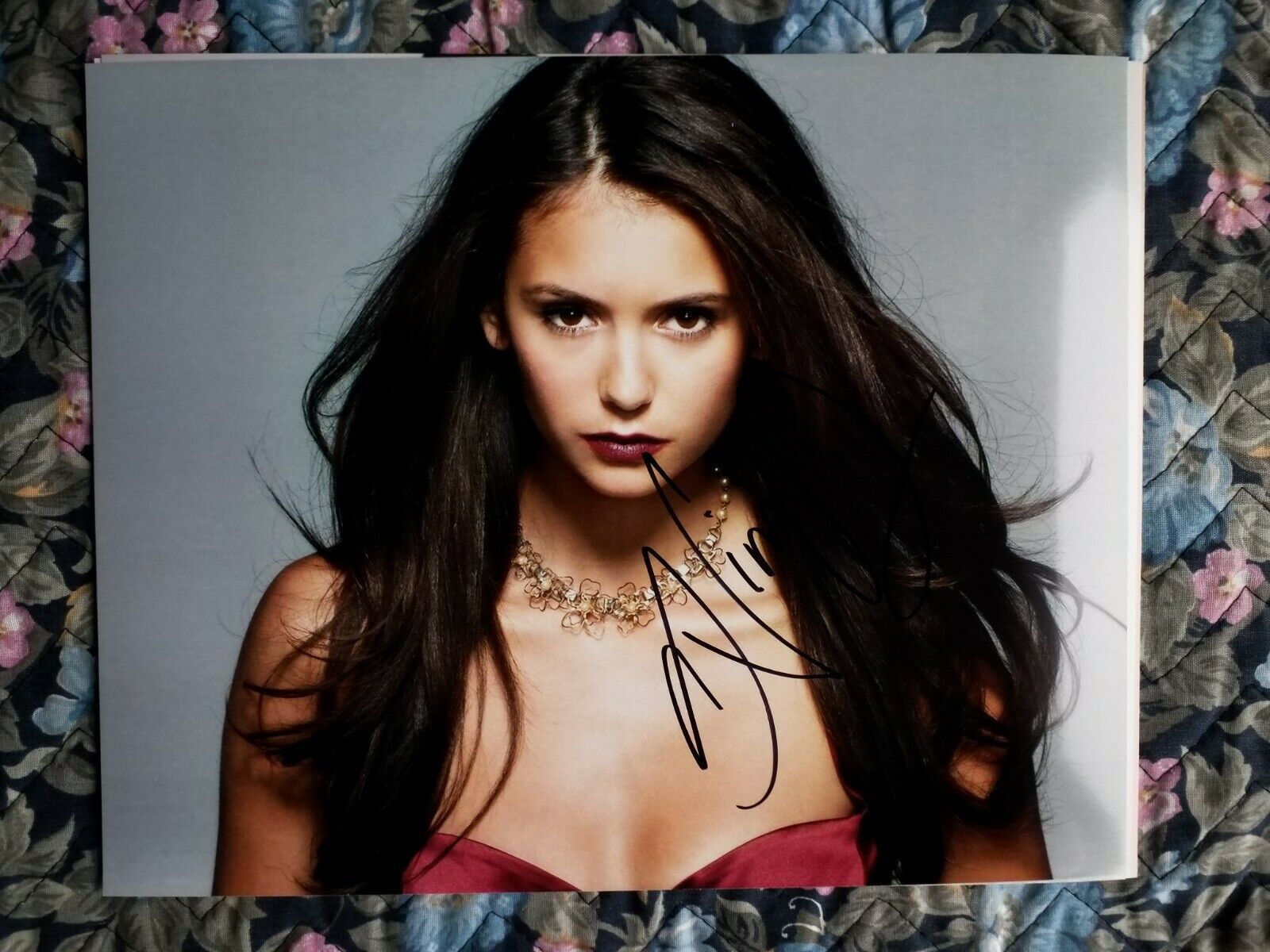 Autographed Nina Dobrev Authentic Signed 8 x 10 Photo Poster painting Great Condition Hot!