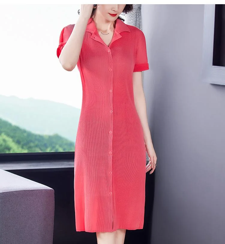 Elegant pleated mid-length dress
