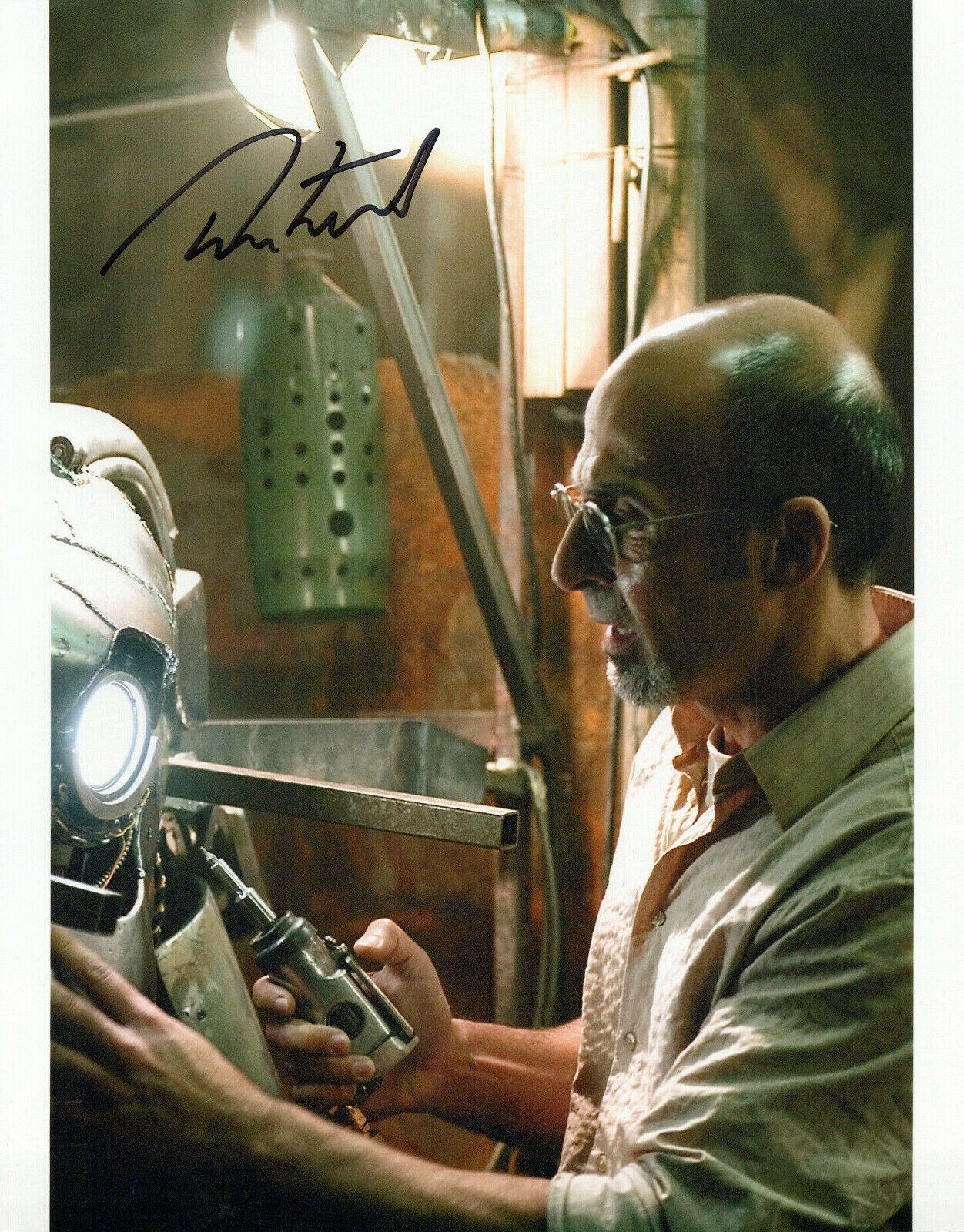 Shaun Toub Iron Man autographed Photo Poster painting signed 8x10 #3 Yinsen