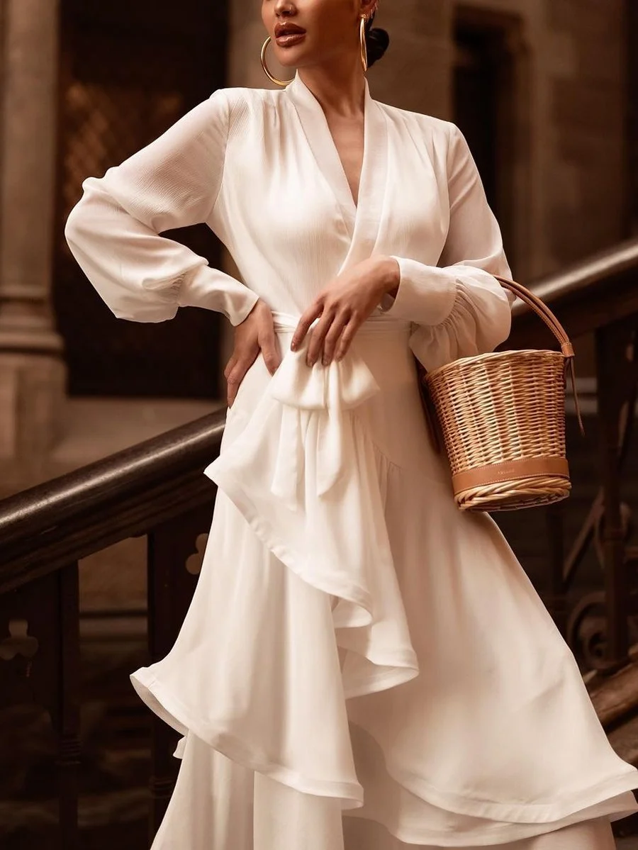 V-neck solid color long-sleeved dress