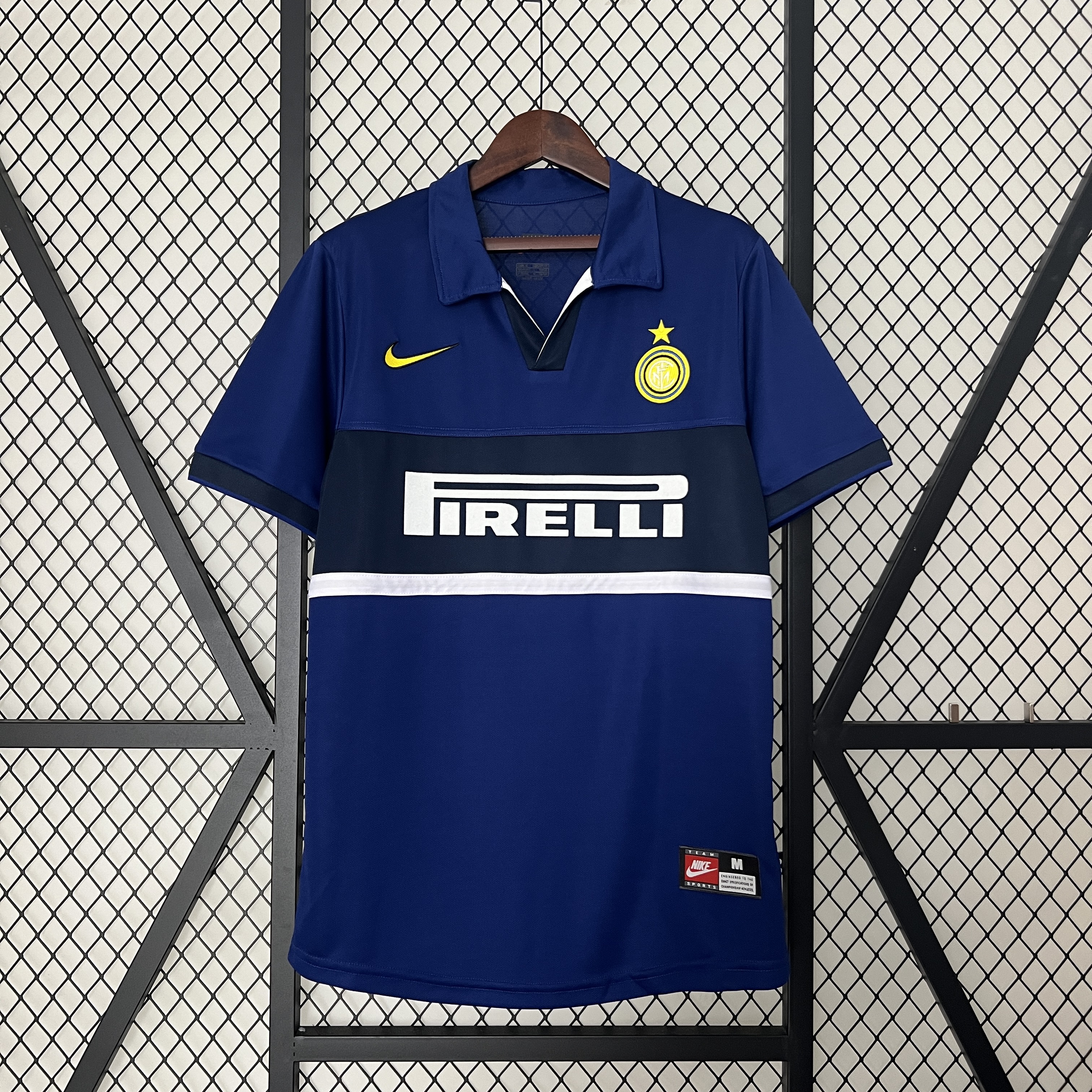 Retro Inter Milan 1998-99 Third Jersey