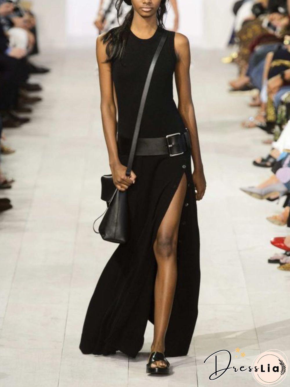 Women Casual Sleeveless Round Neck Plus Size Maxi Dresses