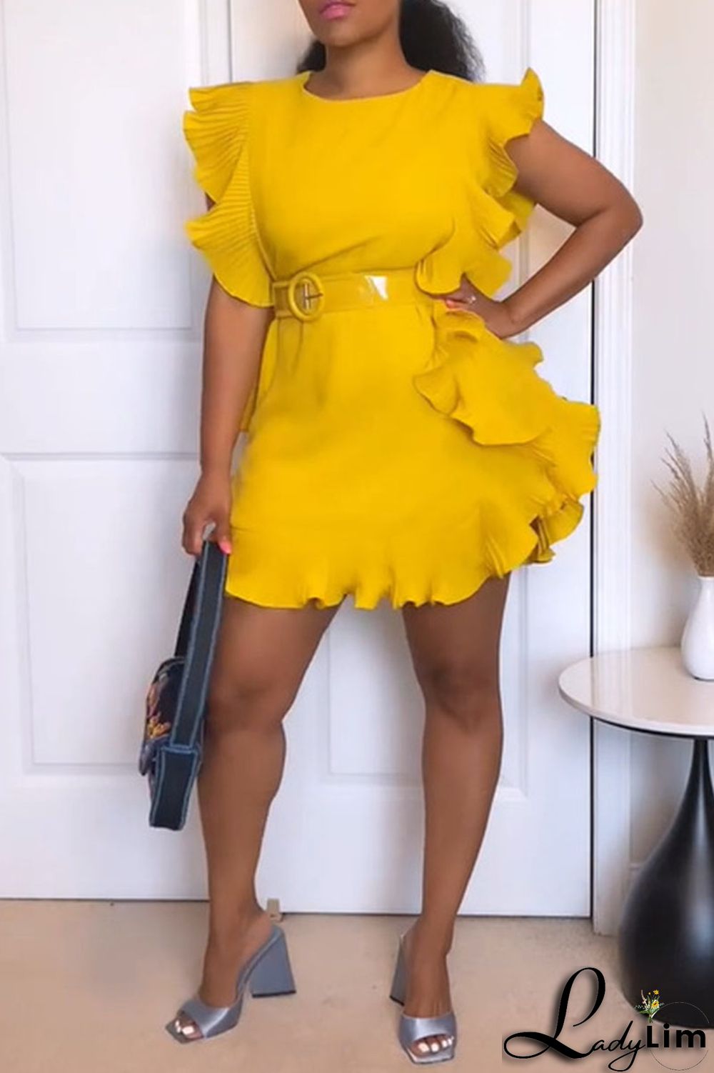 Yellow Casual Solid Patchwork Flounce O Neck One Step Skirt Dresses