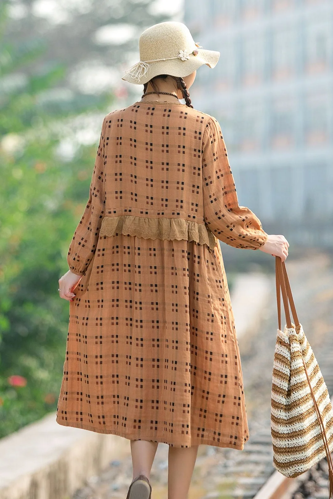 Women's Lace Long Sleeve Scoop Neck Maxi Dress