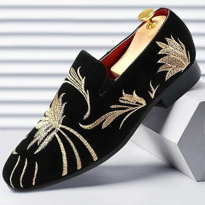 mens black and gold trainers