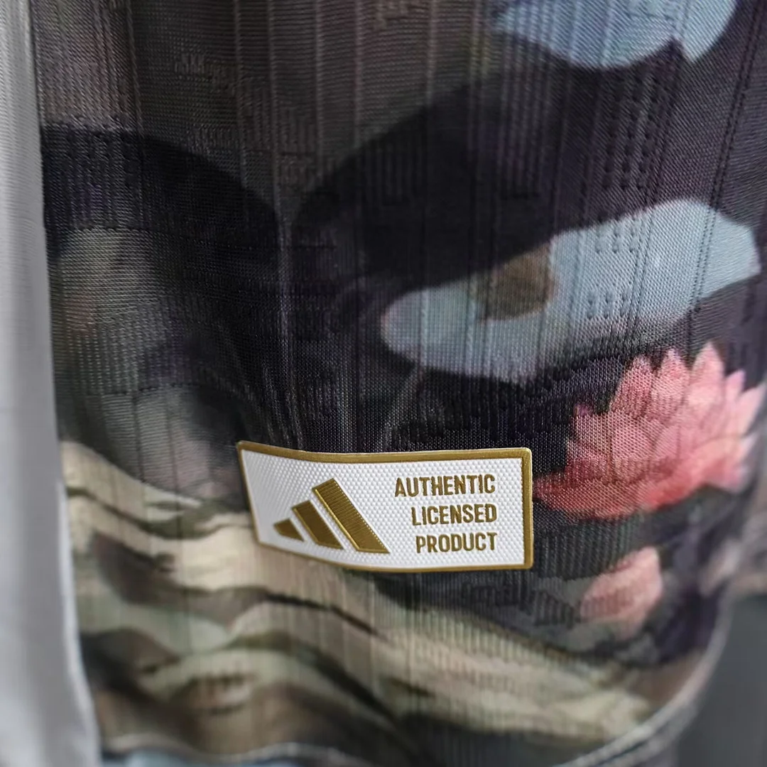 2025 Japan Special Edition Player Version Football T-Shirt Thai Quality